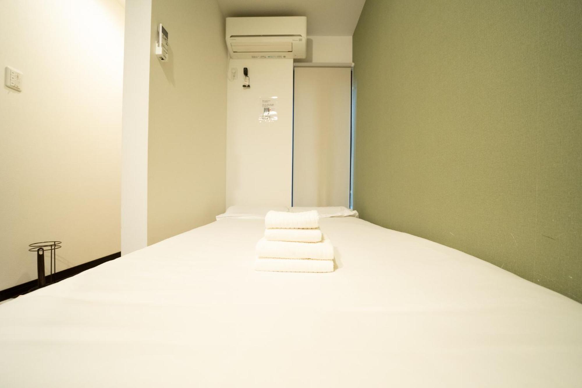 虹の宿101 Osaka Esterno foto